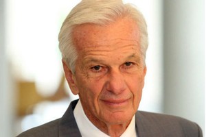 Tỷ phú bí ẩn giàu nhất Brazil